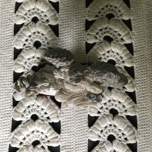 Vintage Guardian Angel Sculpture Decor Stunning Glitter Wings - Picture 10 of 14